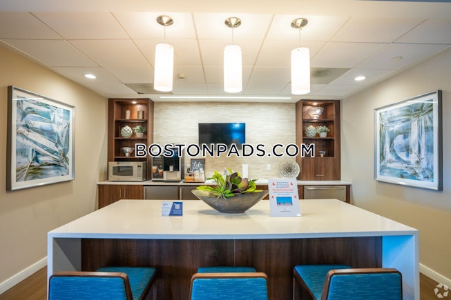 Revere - $2,790+ /mo