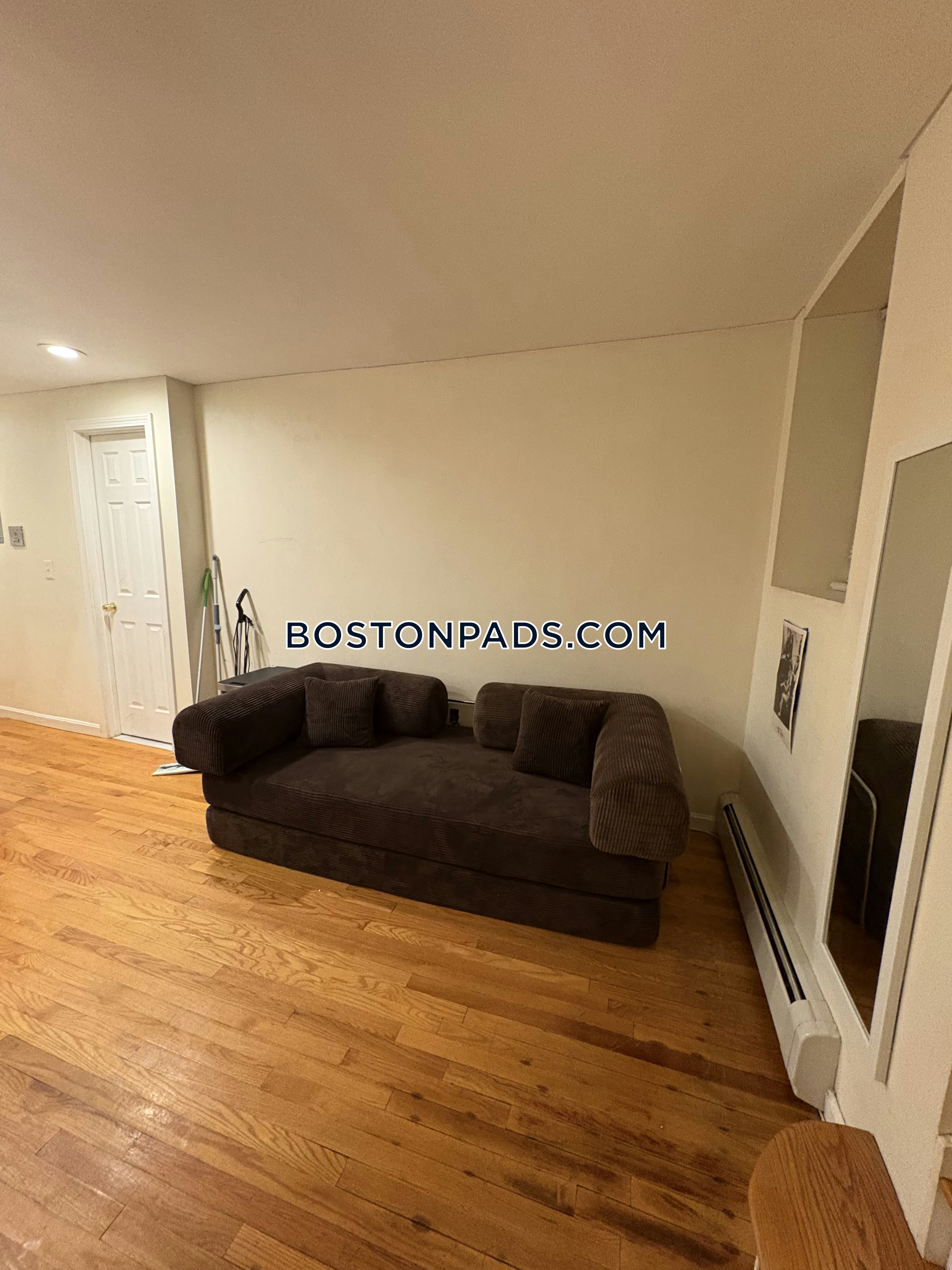  beacon-hill - #5915606