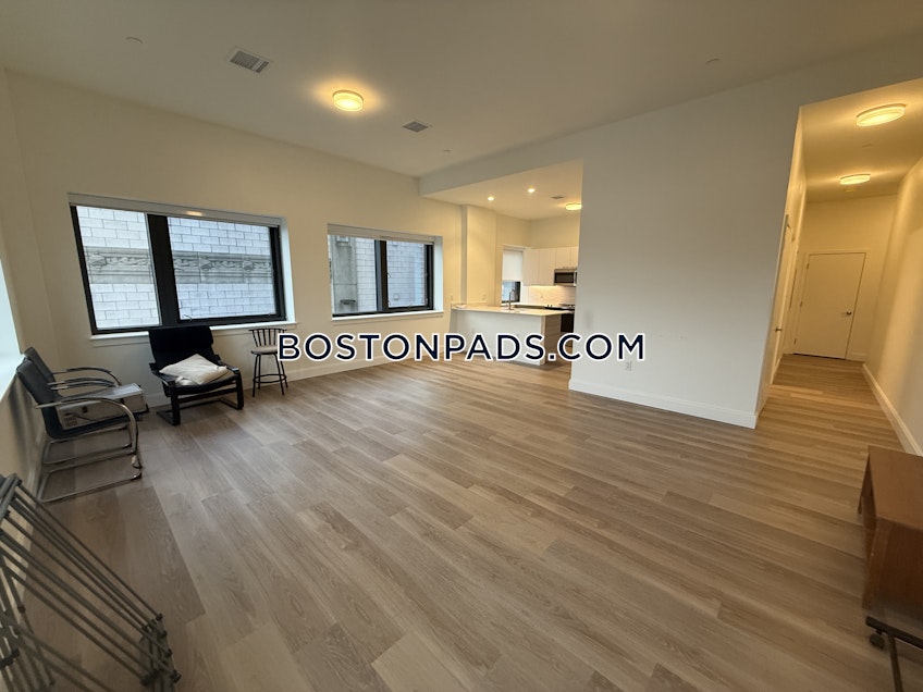 Boston - $3,050+ /month