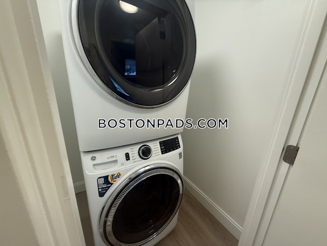 Boston - $3,650+ /mo