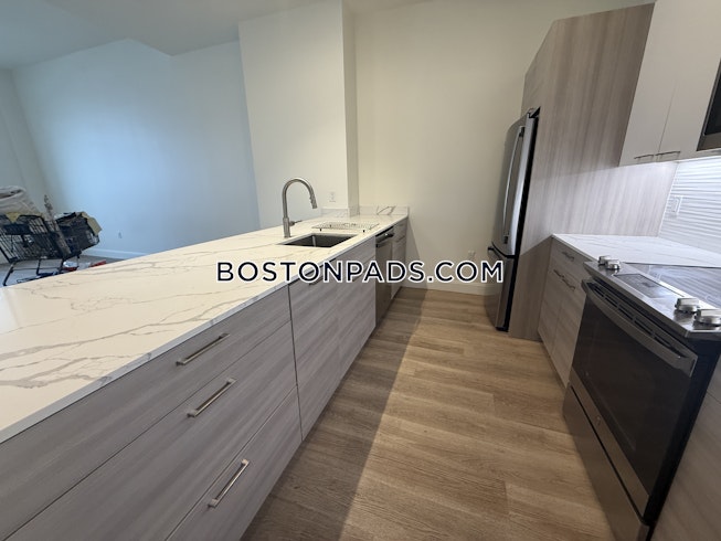 Boston - $3,650+ /mo