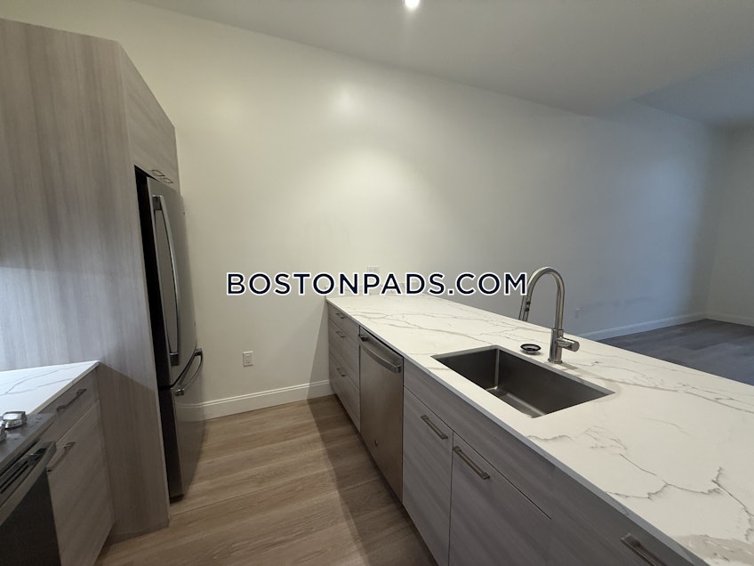 Boston - $2,950+ /month