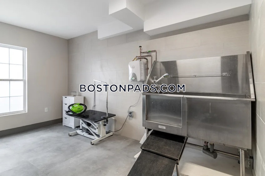 Salem - $2,788+ /month