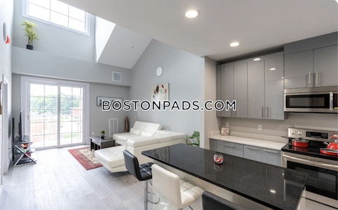 Highland Ave. Randolph photo 9