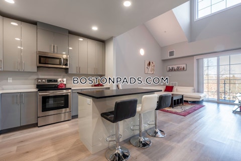 Highland Ave. Randolph photo 4