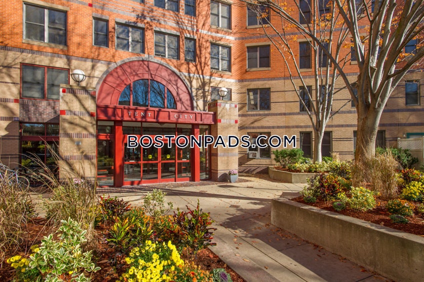 Boston - $3,800+ /month