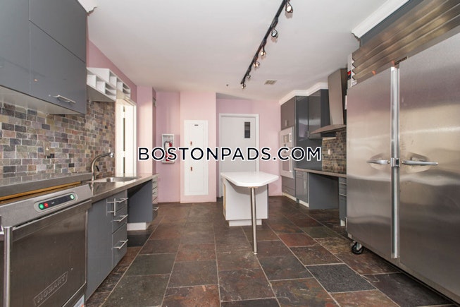 Boston - $5,100+ /mo