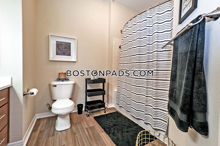 Hawthorne Way., Lawrence