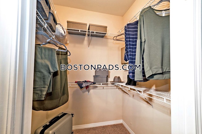 Lawrence - $3,190+ /mo