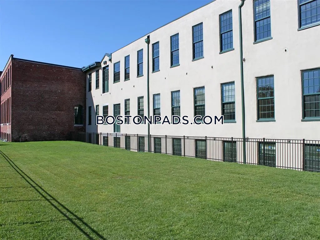 Worcester - 1 Beds, 1 Baths