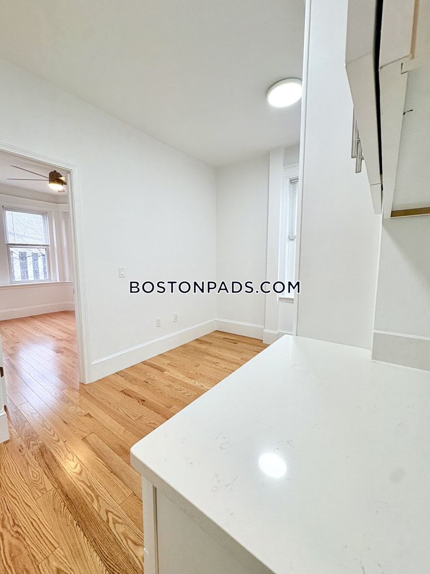 Boston - $4,050+ /month