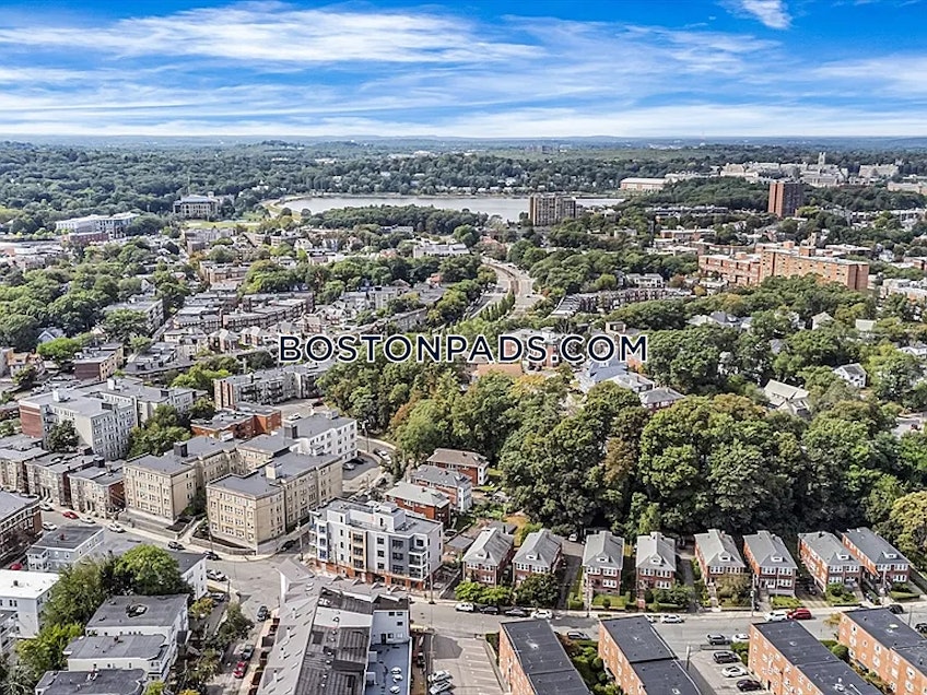 Boston - $4,395+ /month