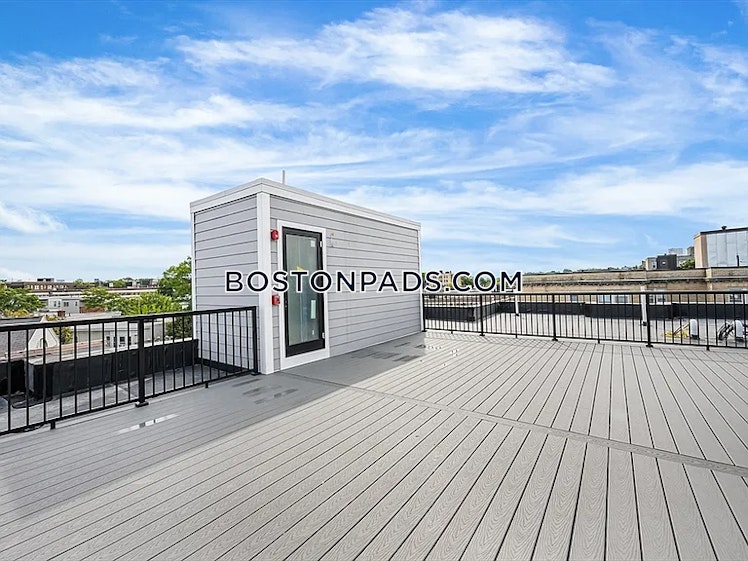 Colborne Rd., Boston