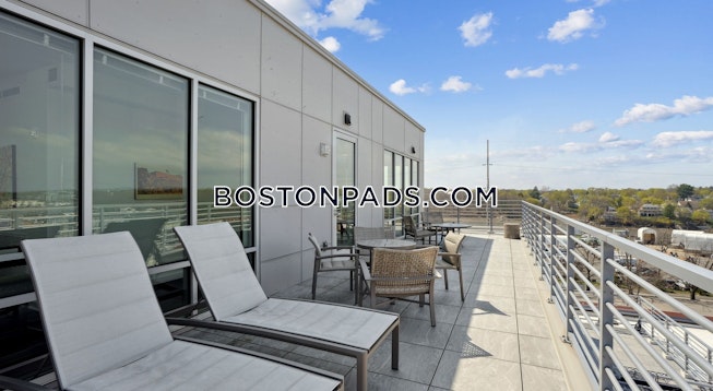 Beverly - $2,487+ /mo