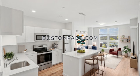 Rantoul St. Beverly photo 8