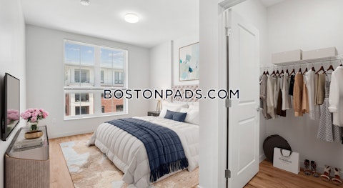 Rantoul St. Beverly photo 20