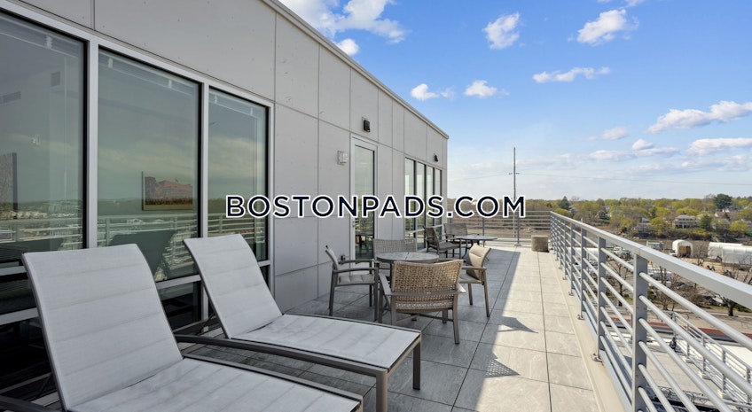 Beverly - $3,918+ /month