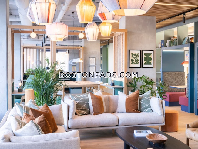 Boston - $3,877+ /mo