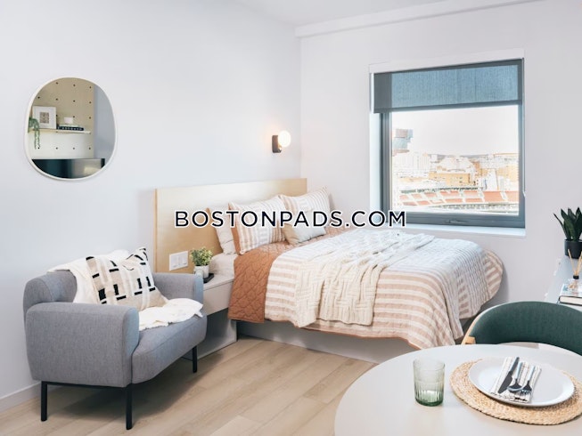 Boston - $3,877+ /mo