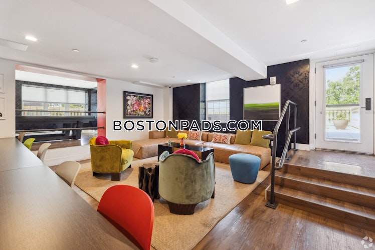 South Huntington Ave., Boston