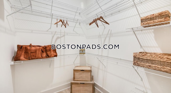 Wellesley - $6,601+ /mo