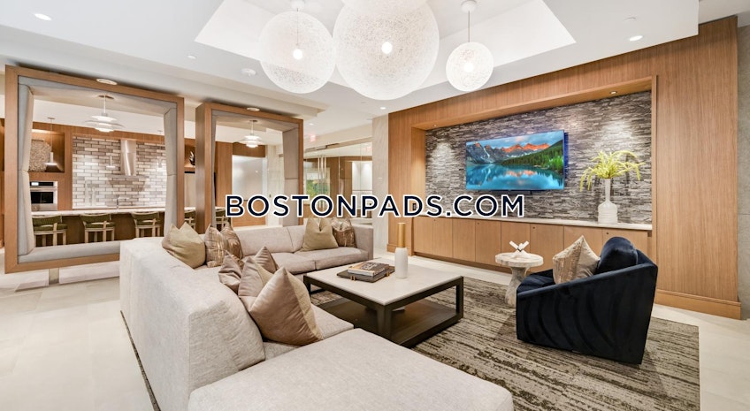 Wellesley - $8,585+ /month