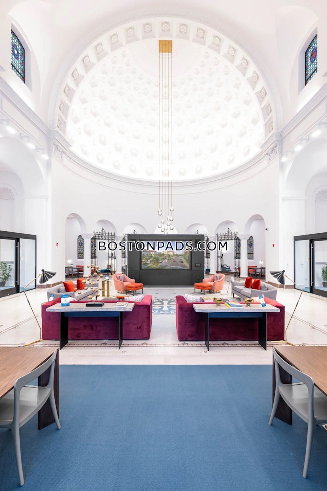 Boston - $3,687+ /mo