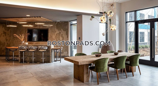 Boston - $2,796+ /mo