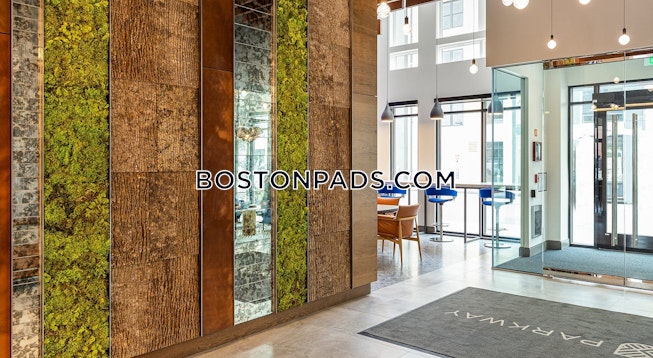 Boston - $2,796+ /mo