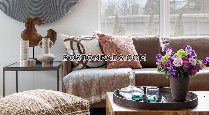 west-roxbury-2-beds-2-baths-boston-3184-8003754 