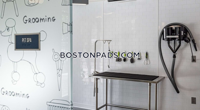 Boston - $2,530+ /month
