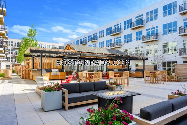 Everett - $2,599+ /mo