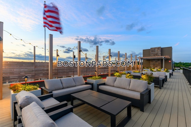 Everett - $2,599+ /mo