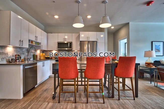 Everett - $2,599+ /mo