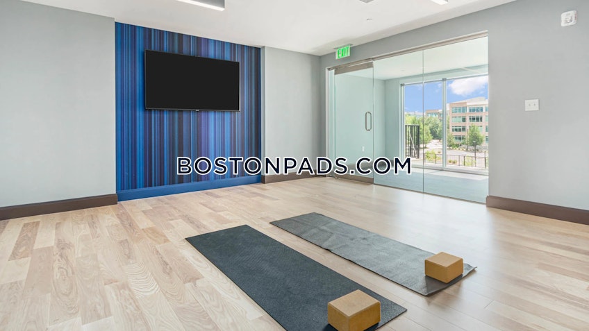 Burlington - $2,590+ /month