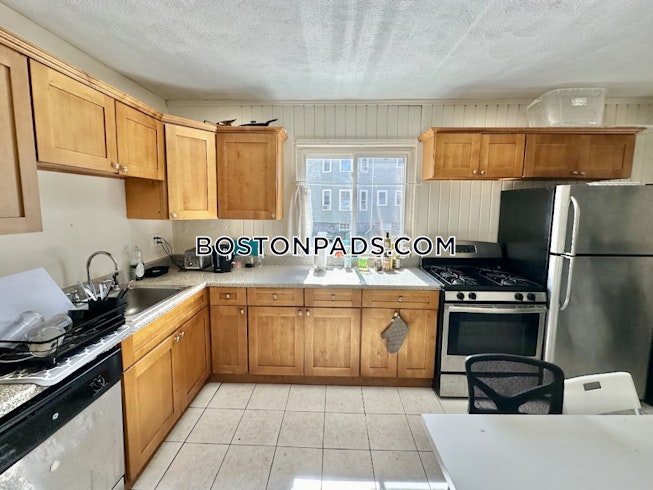 Medford - $3,665+ /mo