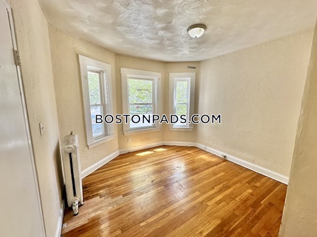 Medford - $3,665+ /mo