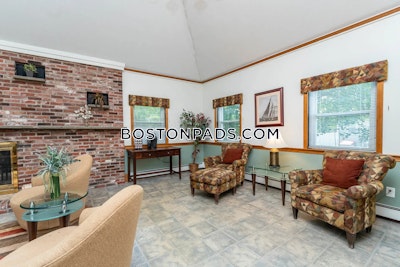 Melrose 1 bedroom 1 baths Luxury in MELROSE - $2,220 No Fee