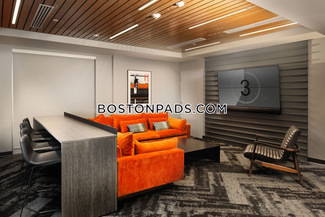 Boston - $4,230+ /mo