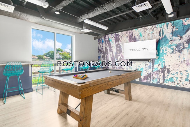 Boston - $3,050+ /mo
