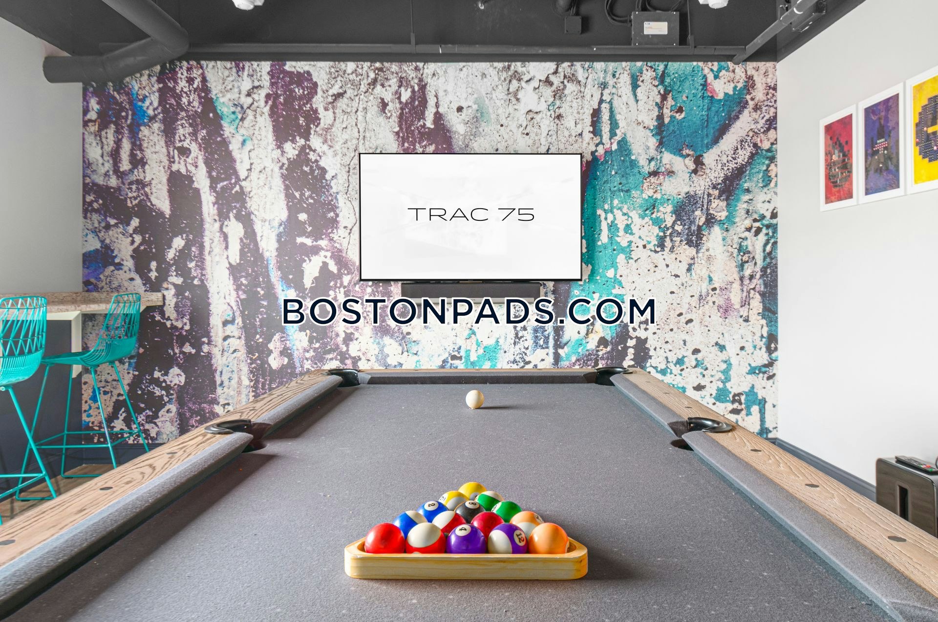 Boston - 0 Beds, 1 Baths