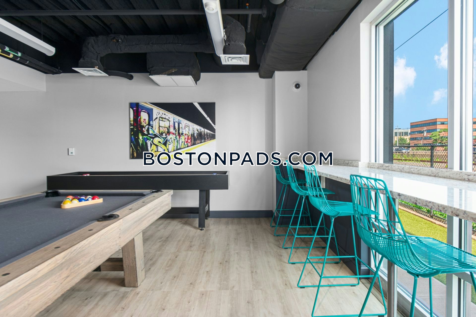 Boston - 0 Beds, 1 Baths