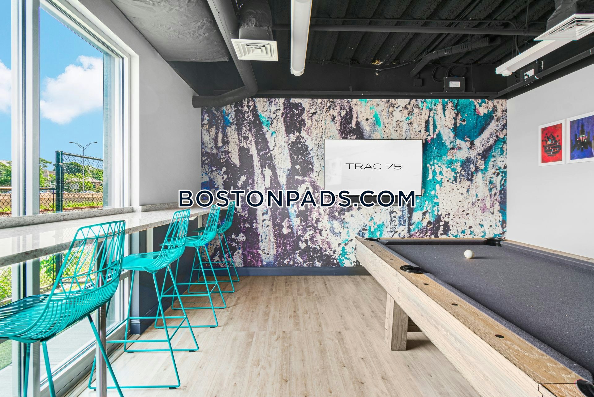 Boston - 0 Beds, 1 Baths
