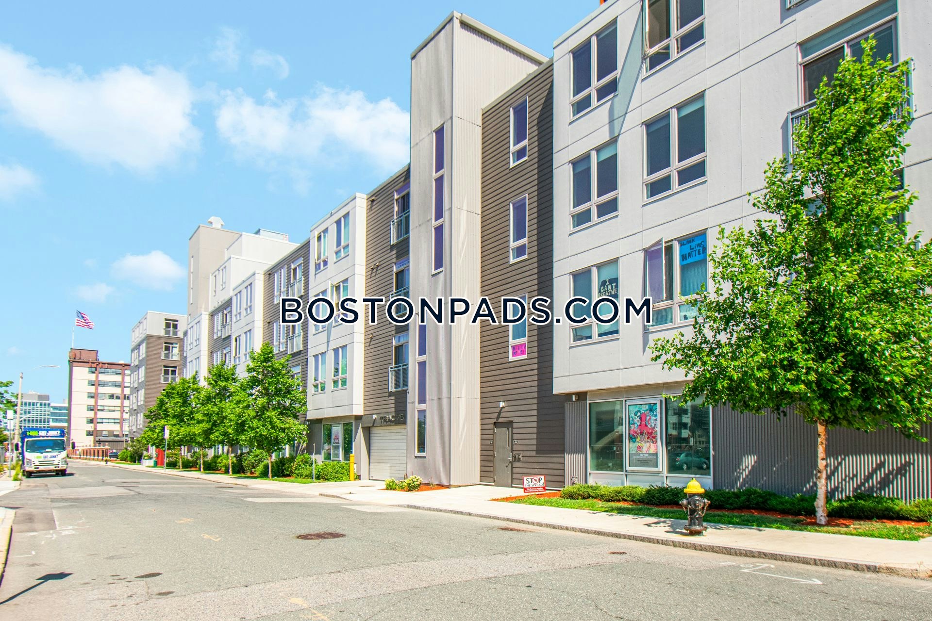 Boston - 0 Beds, 1 Baths