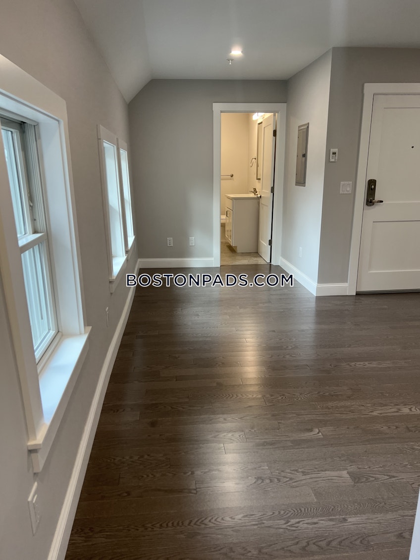 Harwich - $2,550+ /month