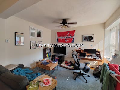 Cambridge Apartment for rent 1 Bedroom 1 Bath  Inman Square - $3,165 No Fee