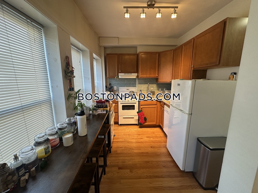 Cambridge - $2,945+ /month