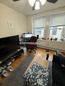 Cambridge Apartment for rent 1 Bedroom 1 Bath  Inman Square - $2,945 No Fee