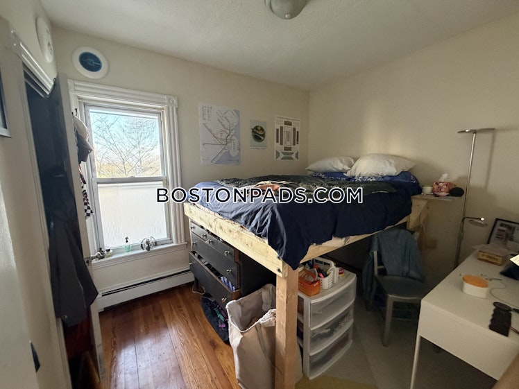 Winchester St., Medford