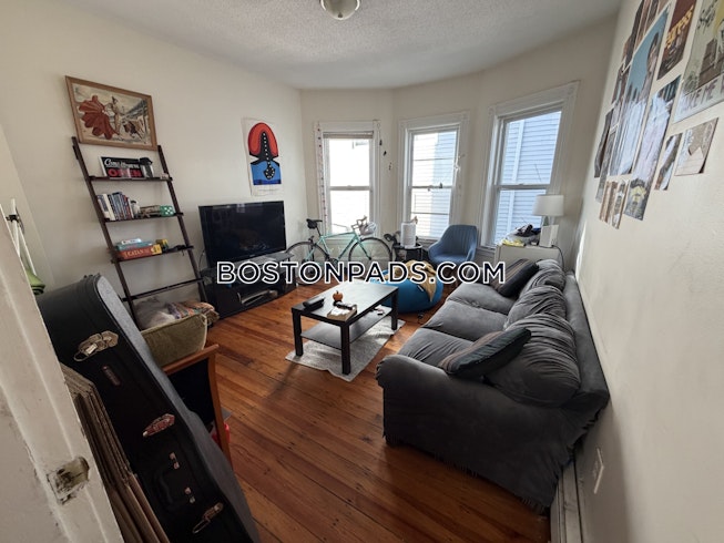 Medford - $3,545+ /mo